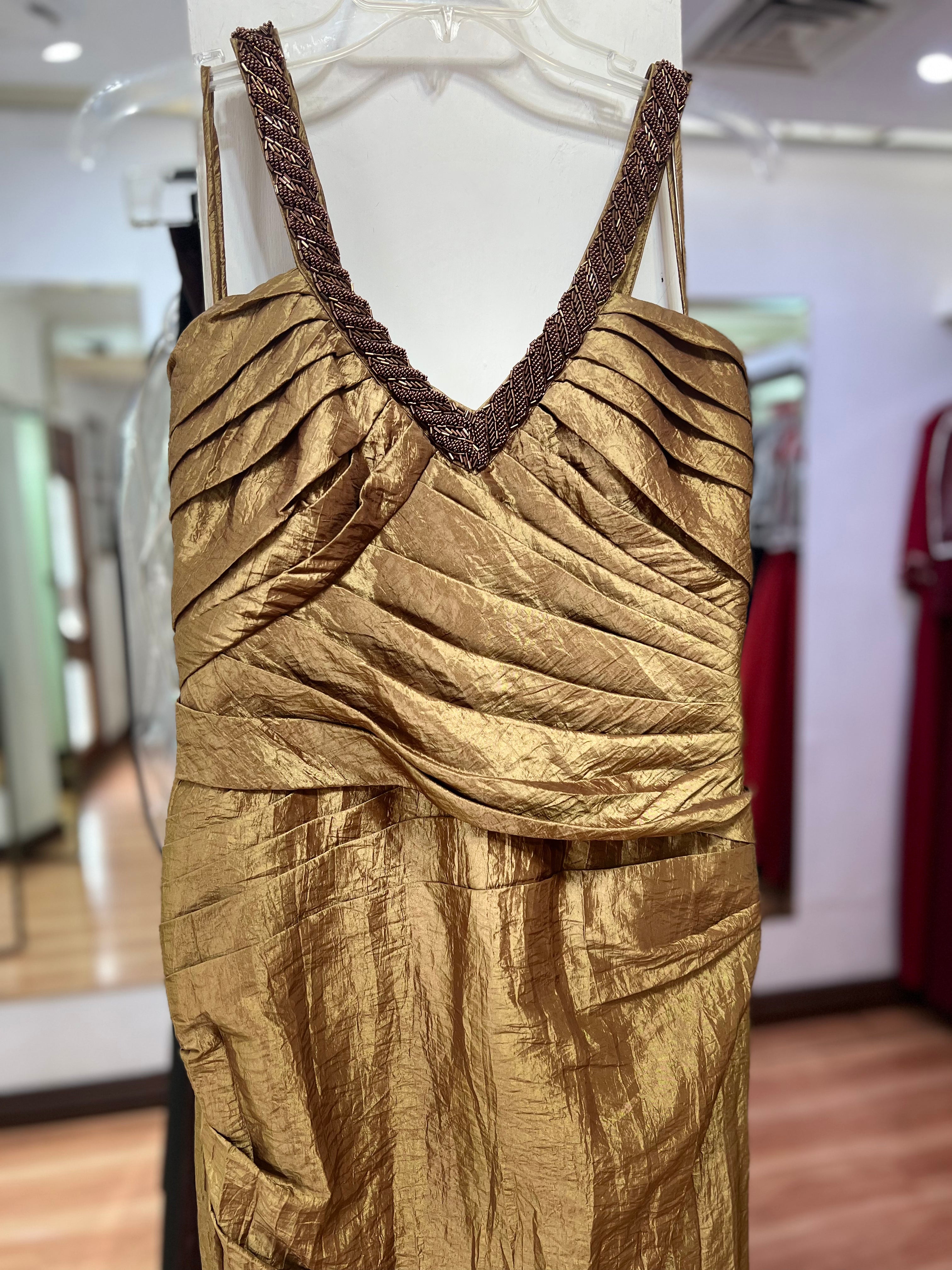 VESTIDO LARGO CAFÉ BORDADO