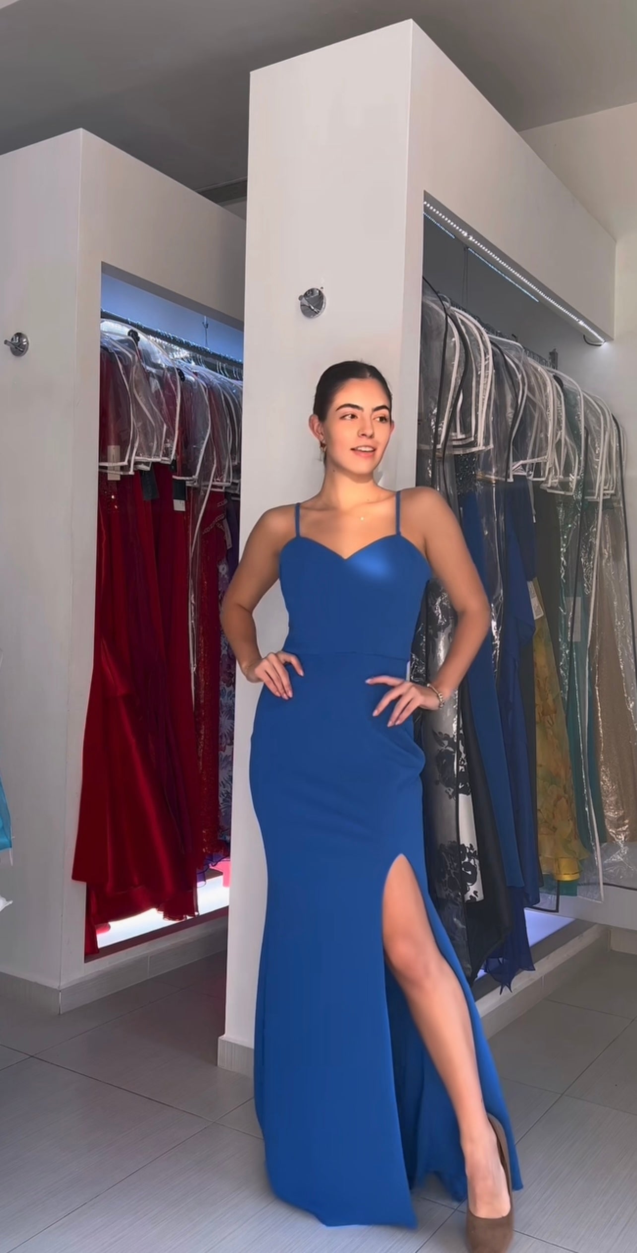 VESTIDO LARGO AZUL/ROJO