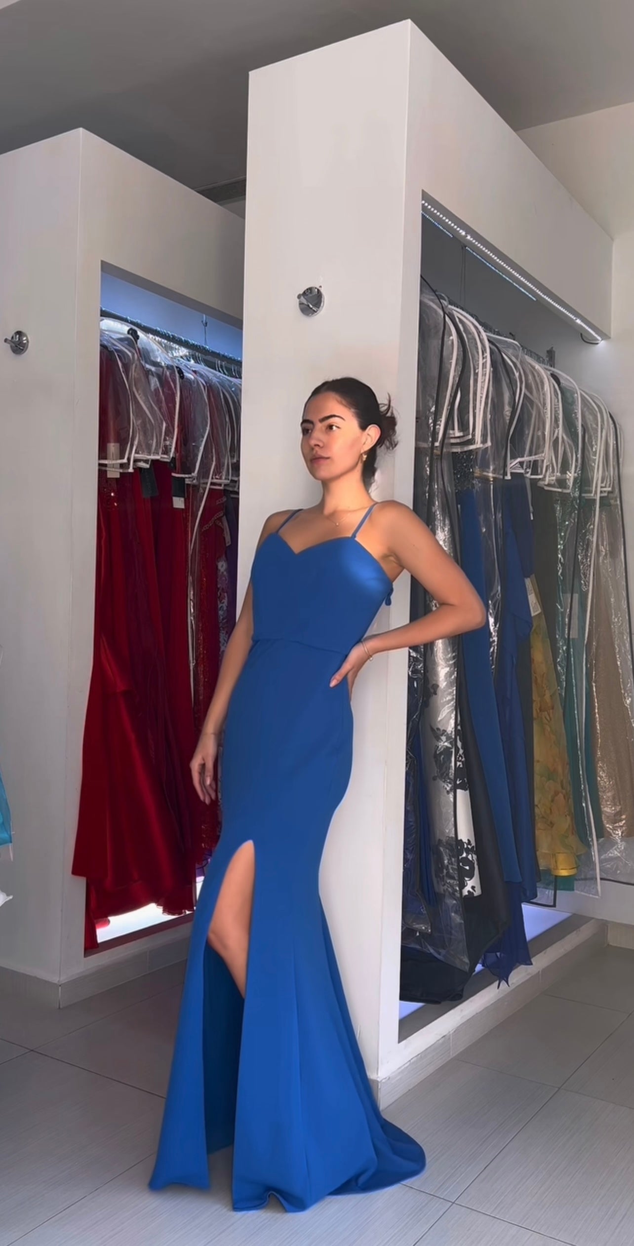 VESTIDO LARGO AZUL/ROJO