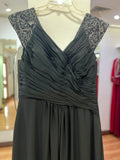 VESTIDO LARGO NEGRO BORDADO