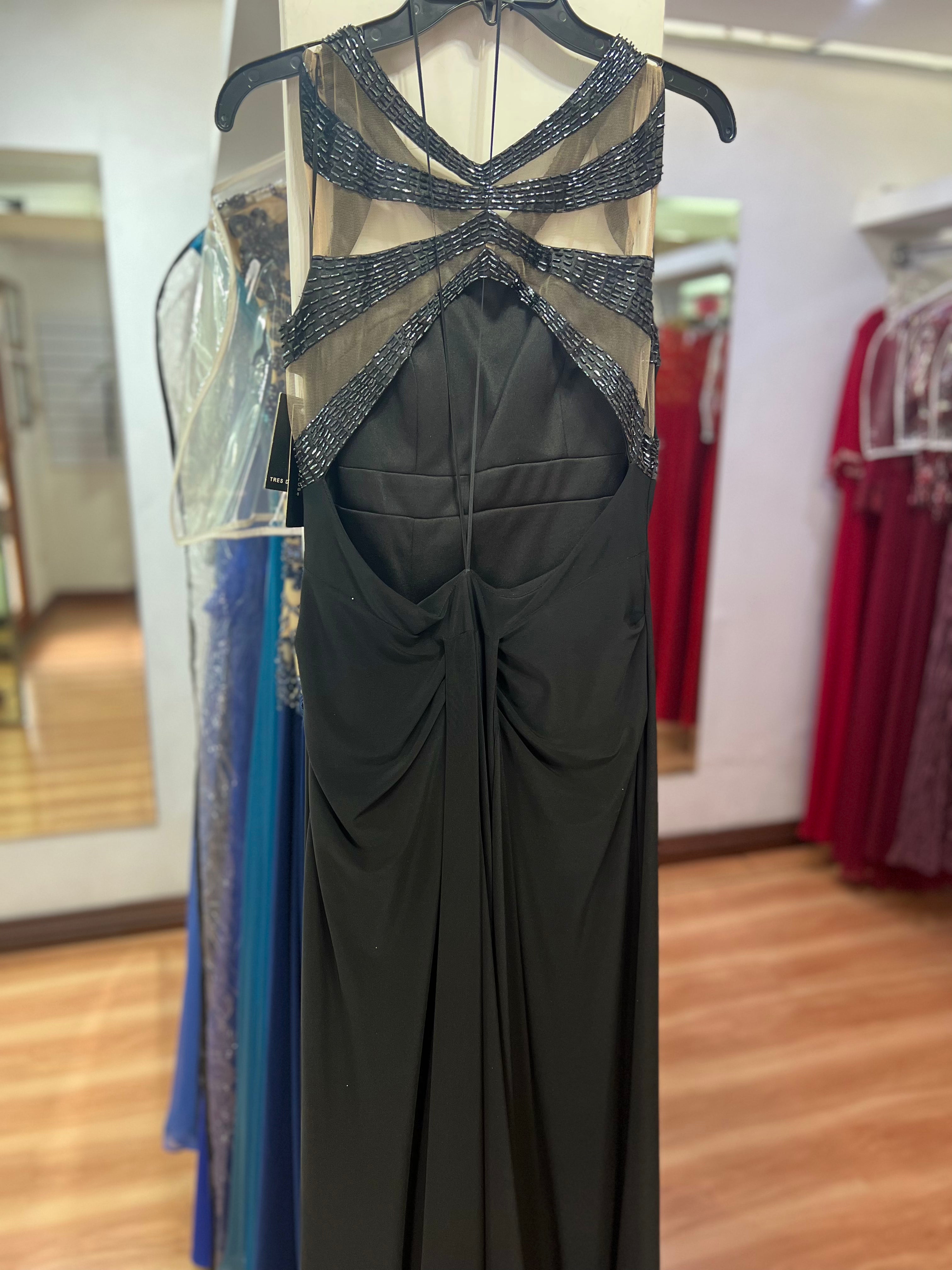 VESTIDO LARGO NEGRO BORDADO