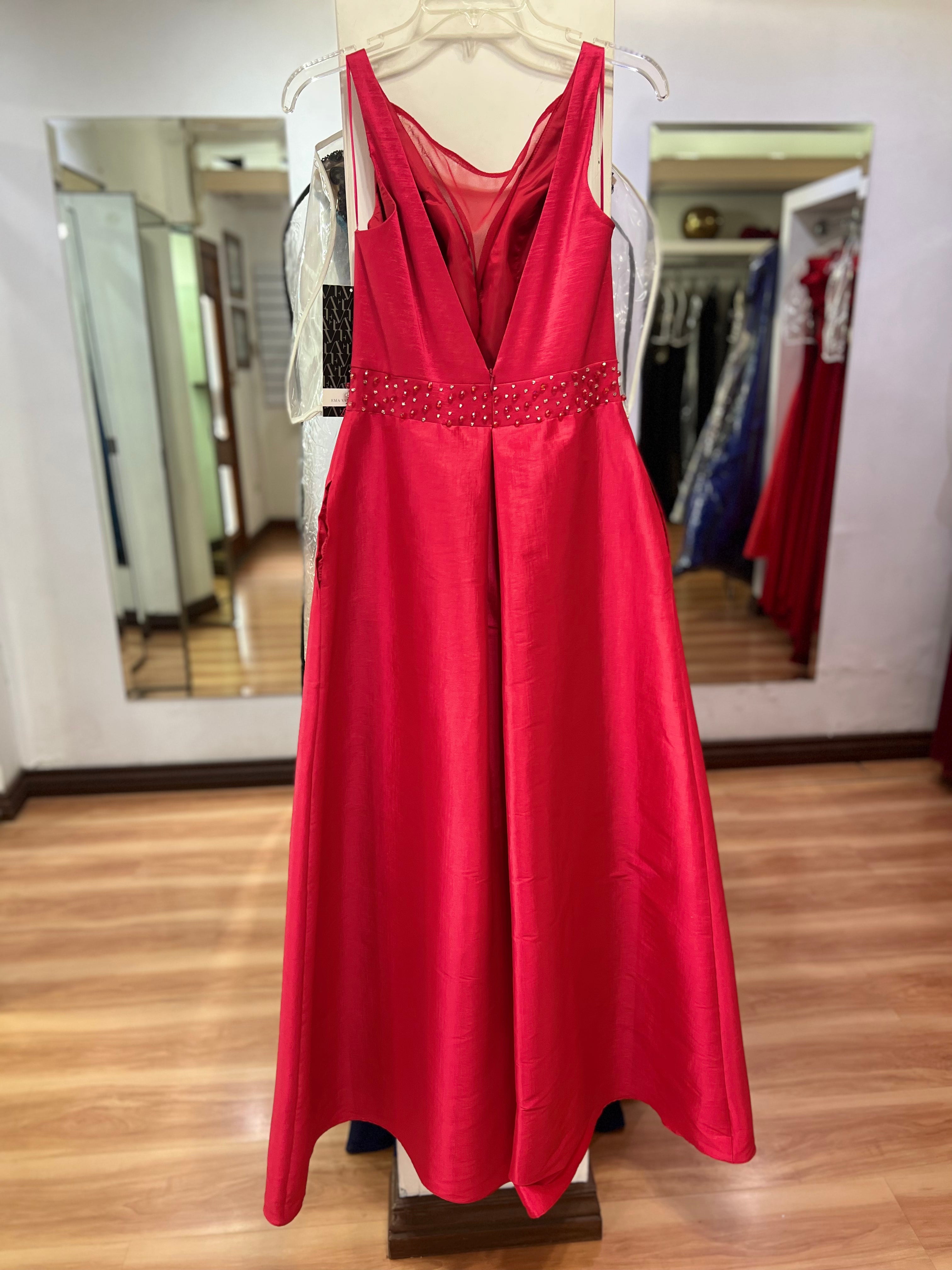 VESTIDO LARGO ROJO FALDA AMPLIA