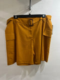 SHORT CORTO MOSTAZA