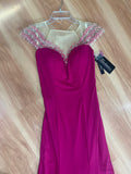 VESTIDO LARGO FUCSIA BORDADO