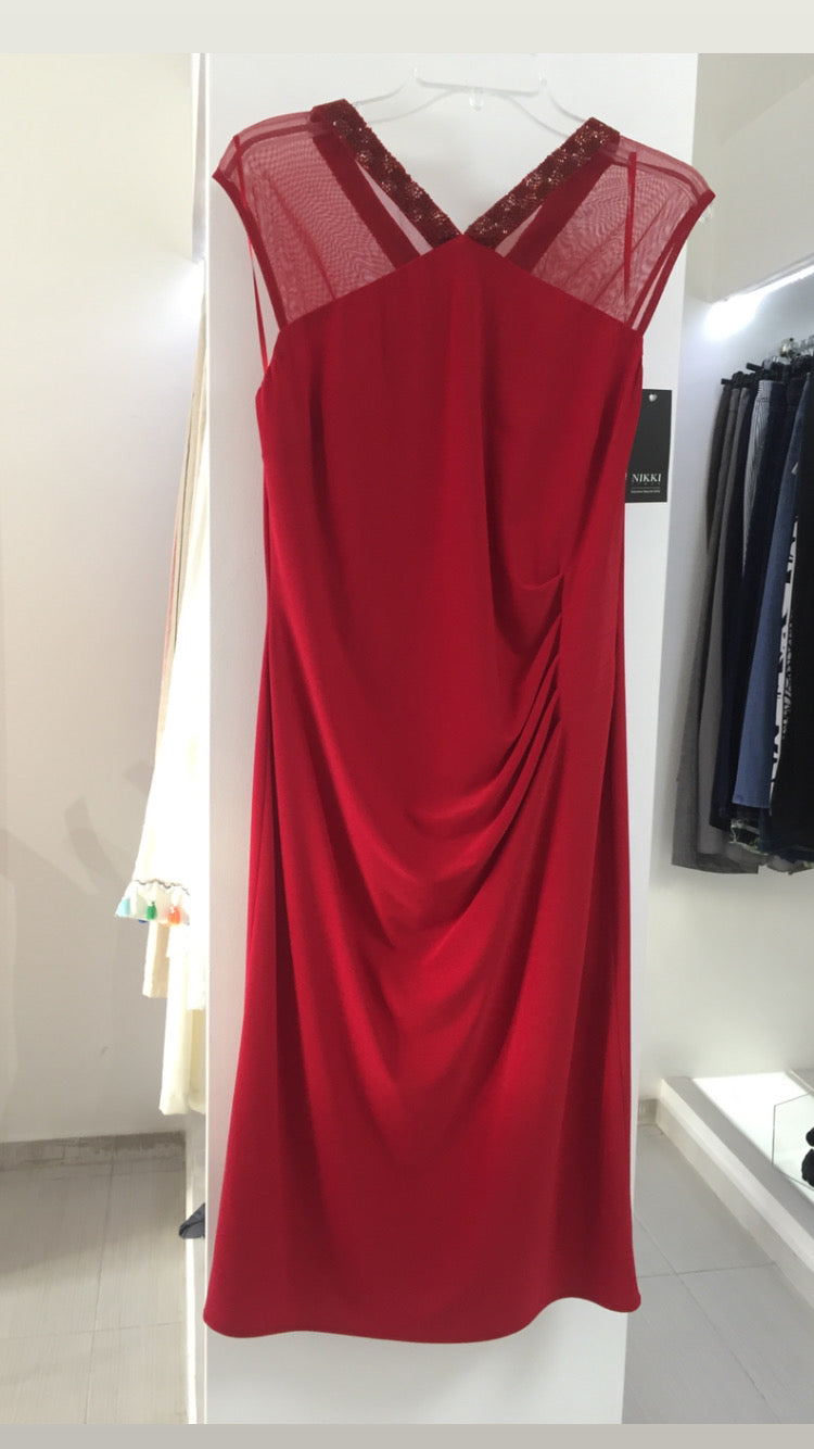 VESTIDO CORTO ROJO