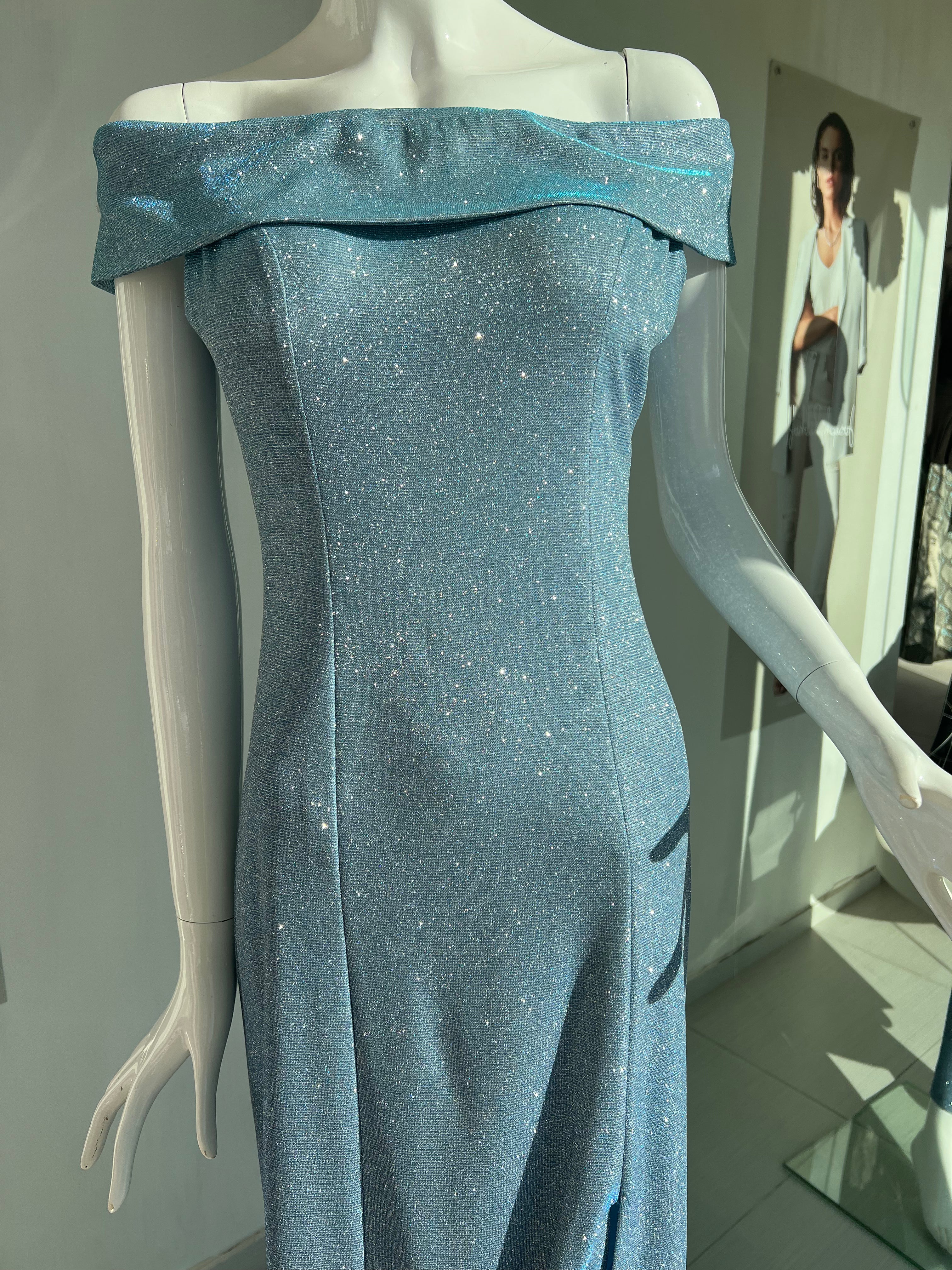 VESTIDO LARGO AZUL BRILLOS