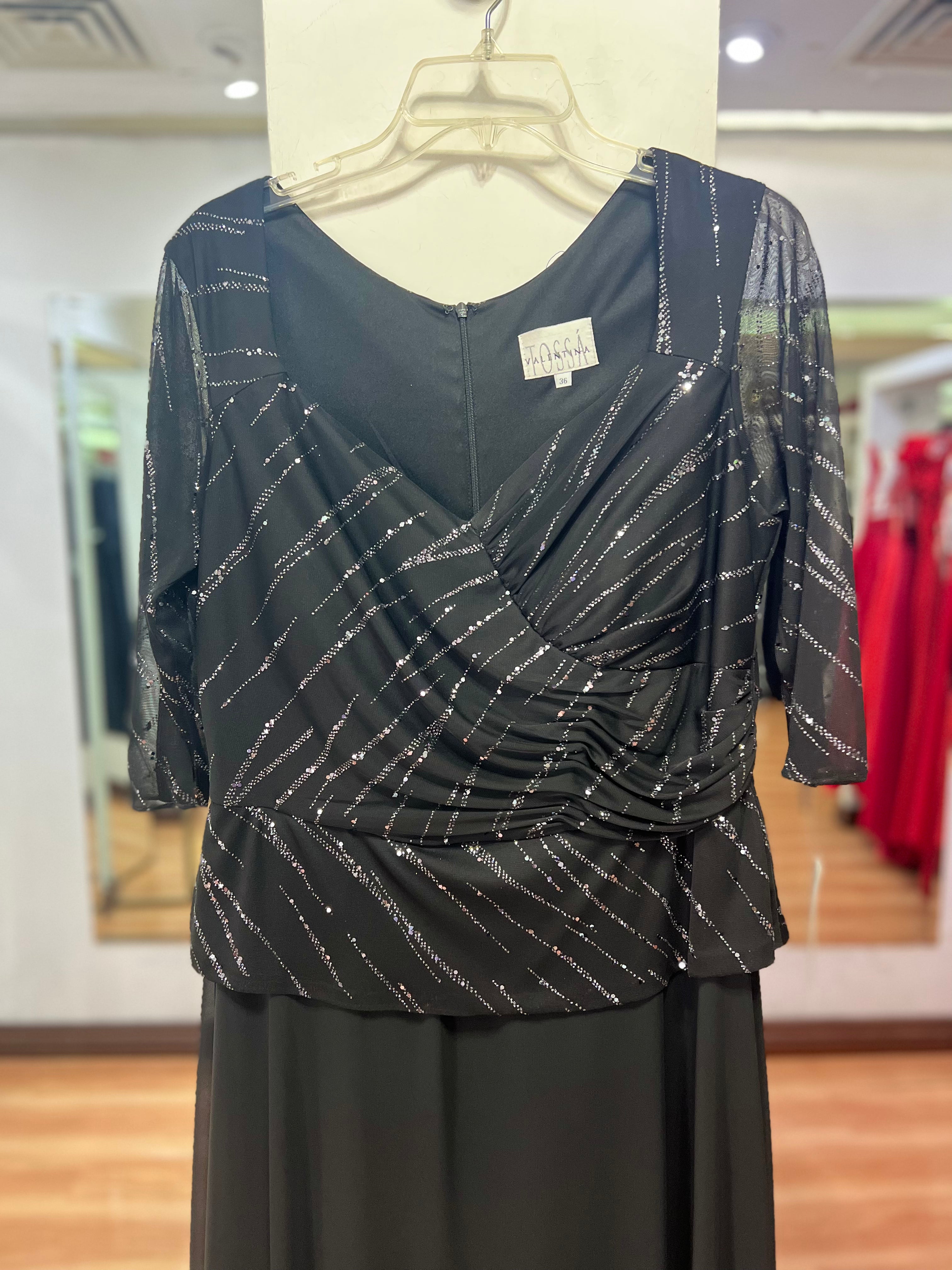 VESTIDO LARGO NEGRO PLATA