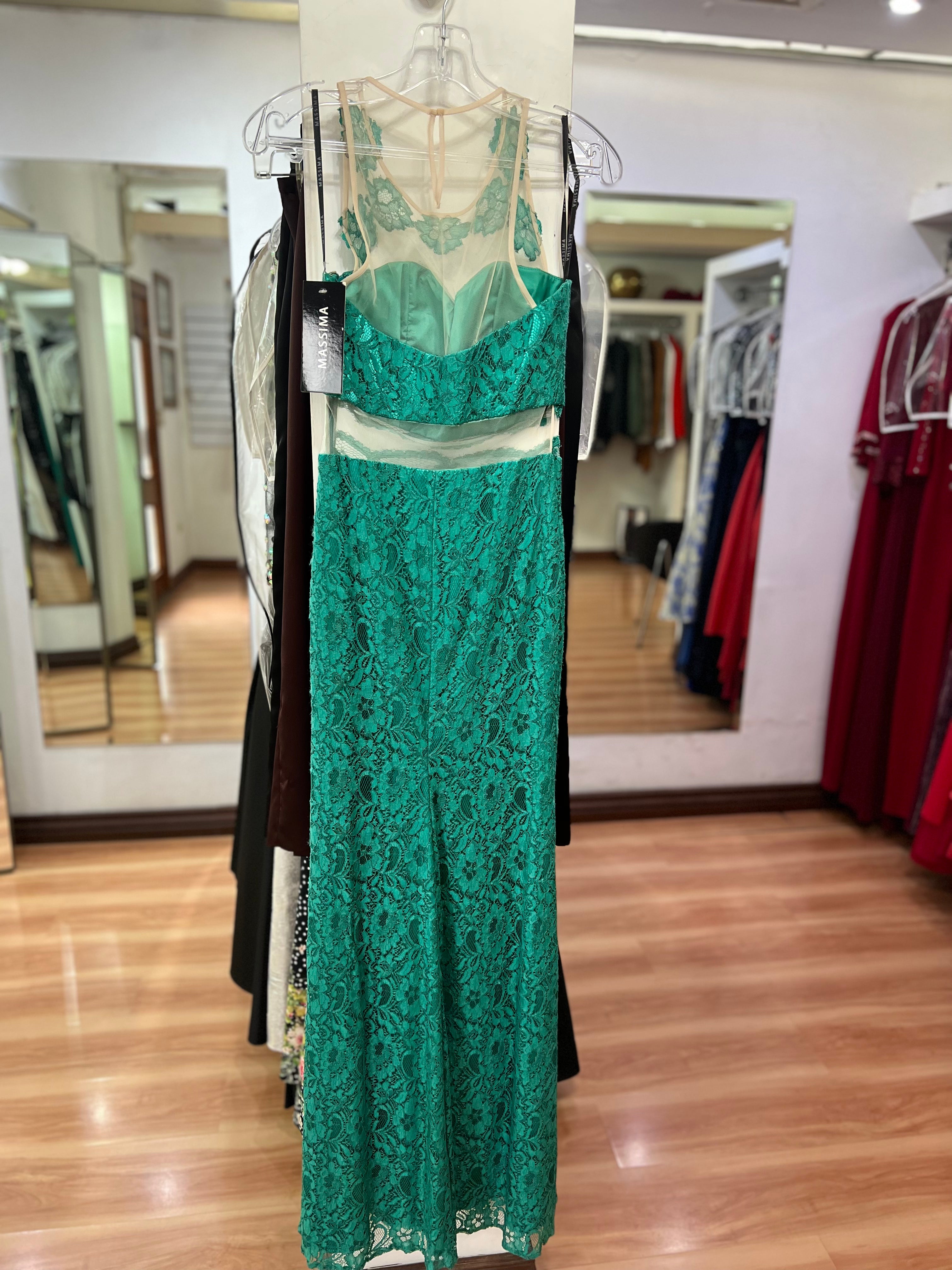 VESTIDO LARGO VERDE ENCAJE
