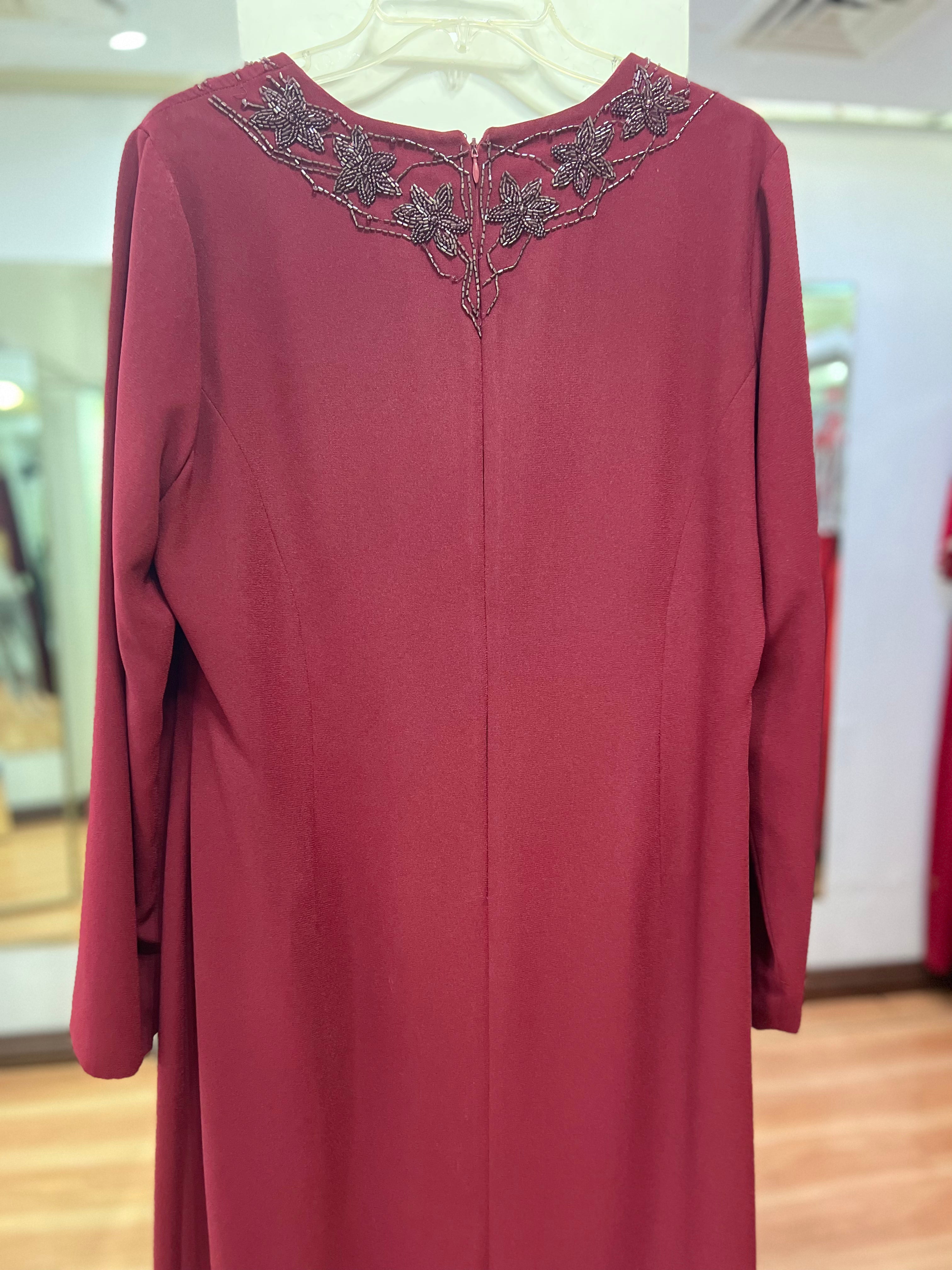 VESTIDO LARGO VINO BORDADO